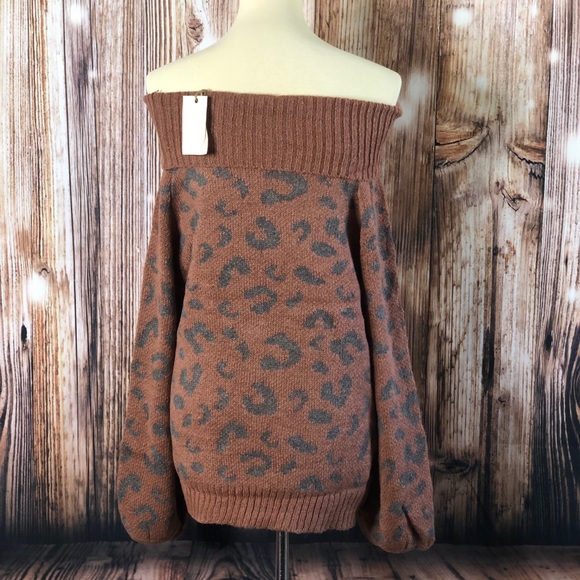 New Easel Leopard Pattern Pullover Knitted Sweater - Picture 5 of 7